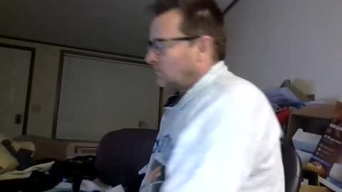 Snapshot of hot58_1965 chatting on 05/06/26, 03:02 hot58_1965 online show from 05/06/26, 03:02
