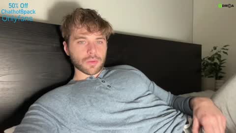 Edward aka Wolf online show from 12/19/24, 09:28