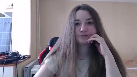 Angel online show from 03/27/26, 03:12