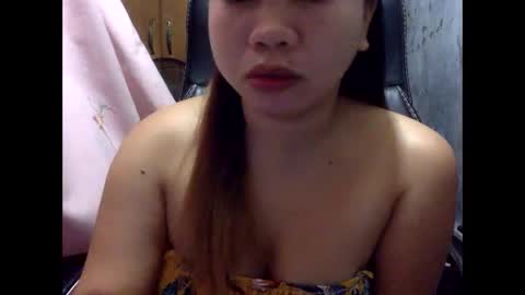 Snapshot of hot_april214 chatting on 04/03/26, 07:45 hot_april214 online show from 04/03/26, 07:45