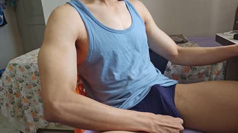 hot asian boy online show from 09/20/25, 06:03