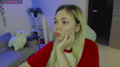   online show from 12/20/25, 07:21