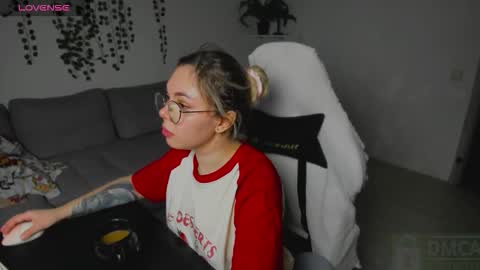   online show from 01/15/26, 06:55