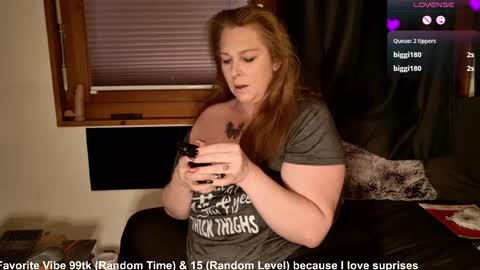 Snapshot of hot_beautiful_milf chatting on 05/20/26, 04:46 Joy online show from 05/20/26, 04:46