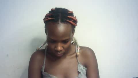 Millie online show from 01/25/25, 12:16