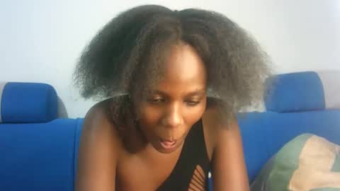 Millie online show from 02/02/25, 02:27