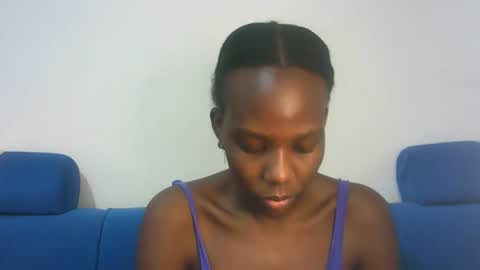 Millie online show from 02/10/25, 06:09