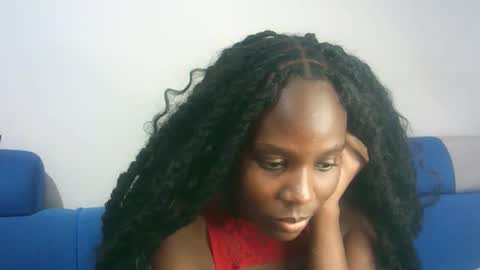 Millie online show from 09/10/25, 10:21