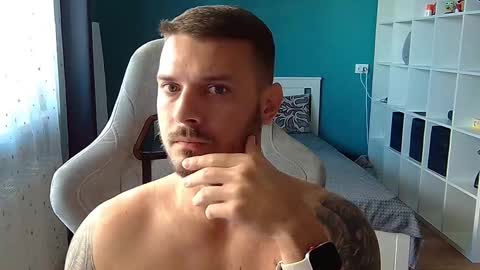 hot_cap_77 online show from 09/30/25, 01:16