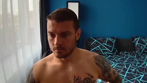 hot_cap_77 online show from 04/12/26, 12:32