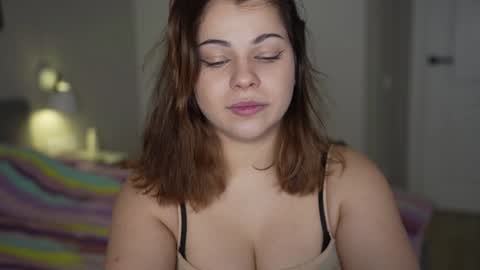 LiluCaroline online show from 01/21/25, 06:45