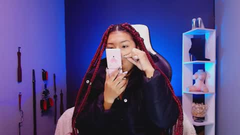 hot chocolate 4u online show from 11/26/25, 11:55