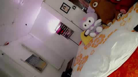 its me CLAUDIA online show from 03/08/26, 02:04