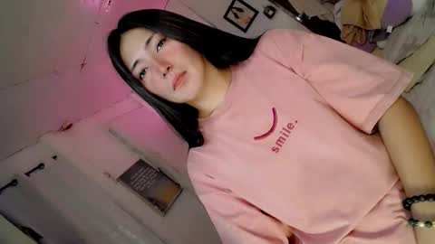 its me CLAUDIA online show from 03/18/26, 05:21