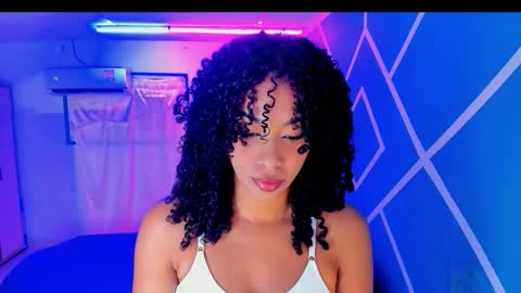 Snapshot of hot_couple07_ chatting on 10/05/25, 03:05 Hot Couple online show from 10/05/25, 03:05