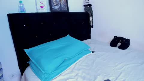 Snapshot of hot_couple_tattooo chatting on 05/14/26, 03:24 Emily Christian online show from 05/14/26, 03:24