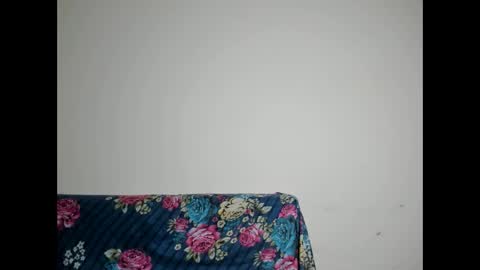 junior online show from 03/18/26, 02:15