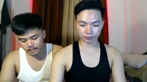 Snapshot of hot_emmanuel chatting on 05/18/26, 12:00 hot_emmanuel online show from 05/18/26, 12:00