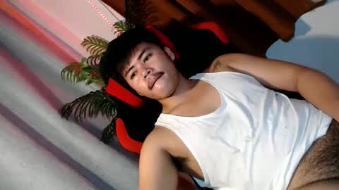 Snapshot of hot_emmanuel chatting on 06/08/26, 05:30 hot_emmanuel online show from 06/08/26, 05:30