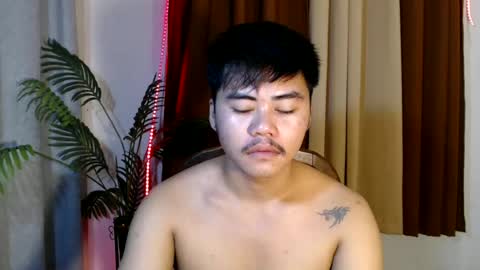 Snapshot of hot_emmanuel chatting on 06/14/26, 10:56 hot_emmanuel online show from 06/14/26, 10:56