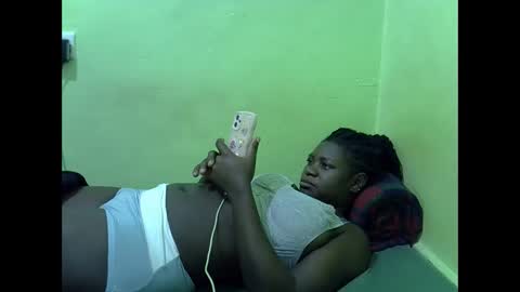 hot_girlly online show from 01/08/26, 04:04