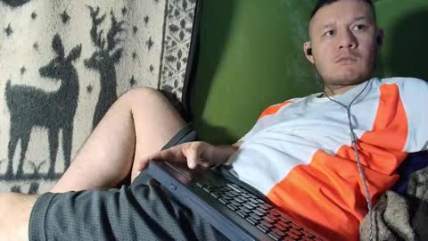 hot_guy36 online show from 03/06/26, 02:08