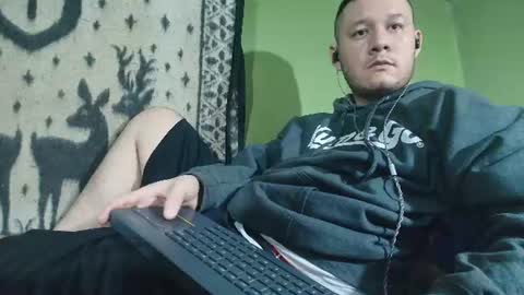 Snapshot of hot_guy36 chatting on 07/05/26, 02:02 hot_guy36 online show from 07/05/26, 02:02