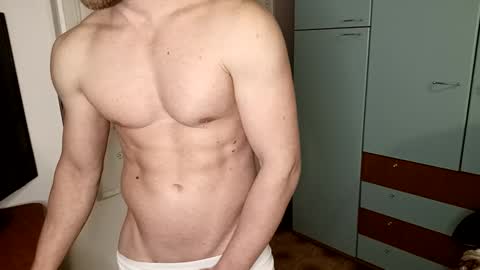 hot_italianboy online show from 12/20/25, 05:20