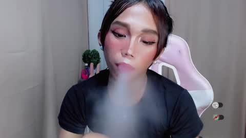 Snapshot of hot_khianna chatting on 04/30/26, 02:12 Khianna online show from 04/30/26, 02:12