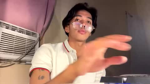 hot_kianxx online show from 05/15/26, 09:55