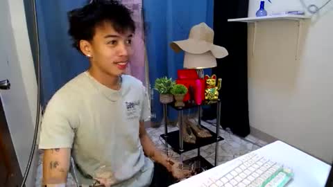hot_kianxx online show from 06/07/26, 08:45