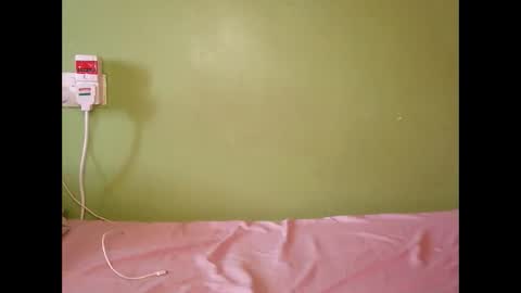 hot_latifah online show from 11/25/25, 10:04