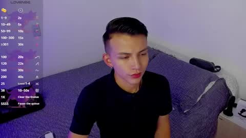 Snapshot of hot_latin_temptation chatting on 05/06/26, 02:29 Alejandro online show from 05/06/26, 02:29