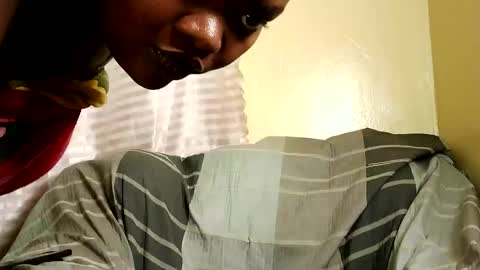 Linah online show from 03/10/26, 03:39