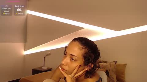 Alana online show from 09/28/25, 09:09