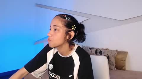 Alana online show from 10/23/25, 09:35