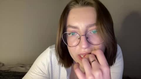 Lina online show from 12/06/24, 06:06