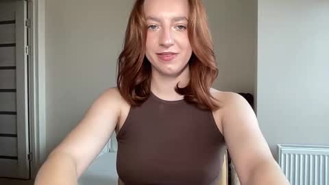 Lina online show from 11/04/25, 10:14