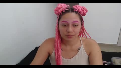 Mia online show from 12/05/24, 05:06