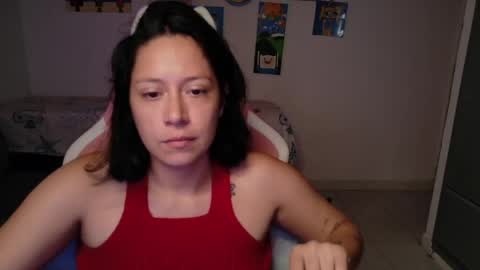 Mia online show from 06/05/26, 03:40