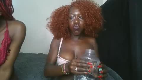 Hot petite online show from 04/15/26, 08:53