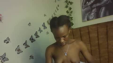 hot petite100 online show from 12/01/25, 03:00