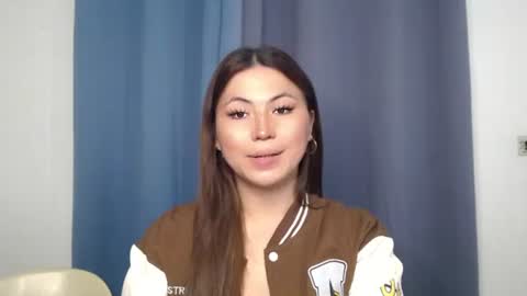 Nikki  online show from 02/09/26, 07:01