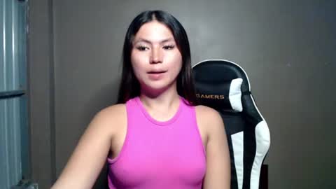 Snapshot of hot_precious_nikki chatting on 07/10/26, 05:26 Nikki online show from 07/10/26, 05:26