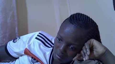 RAYLAH online show from 01/19/26, 03:10