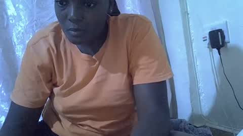 RAYLAH online show from 03/21/26, 02:53