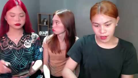 Snapshot of hot_selenaxx chatting on 12/28/24, 05:55 Selena online show from 12/28/24, 05:55