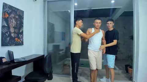 Snapshot of hot_sexmature chatting on 09/16/25, 02:23 Vanesa Oliver and Andrew online show from 09/16/25, 02:23