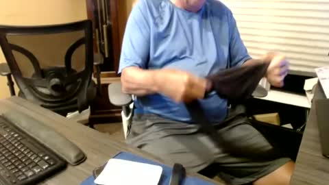 Snapshot of hot_sissyslut chatting on 06/30/26, 04:13 SissySlutBitch online show from 06/30/26, 04:13