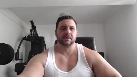Snapshot of hot_stefano1 chatting on 02/23/25, 01:10 Stefano.. online show from 02/23/25, 01:10